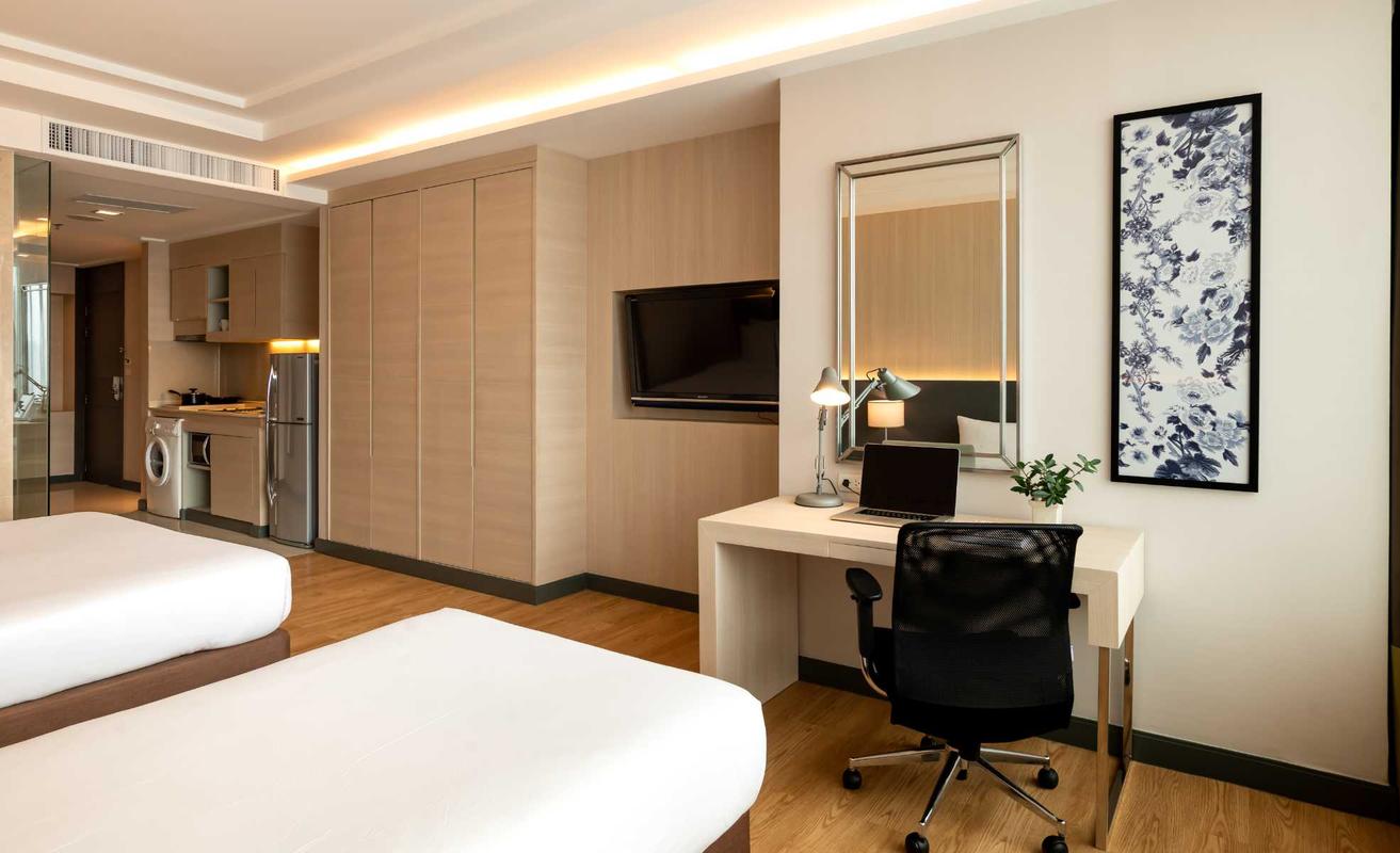 Triple Double Single Room  Jasmine Resort Hotel Bangkok Triple Double Single Room  Jasmine Resort Hotel Bangkok